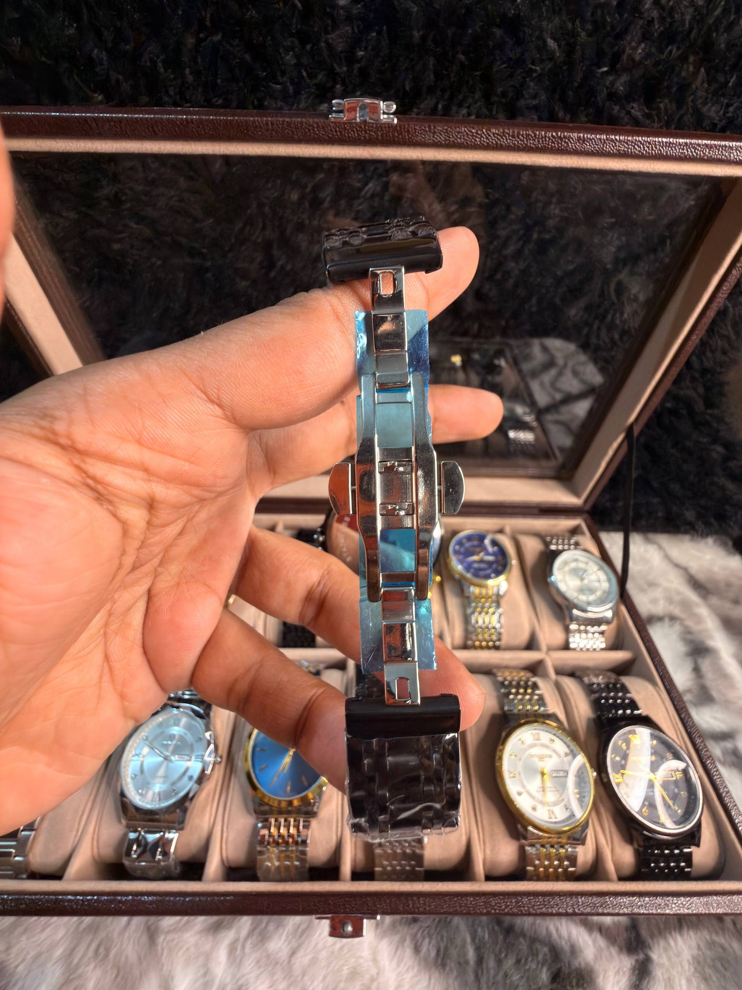 AILIFEIDA Luxury Fashion Watch – Stainless Steel, Full Calendar, 3BAR Water Resistant