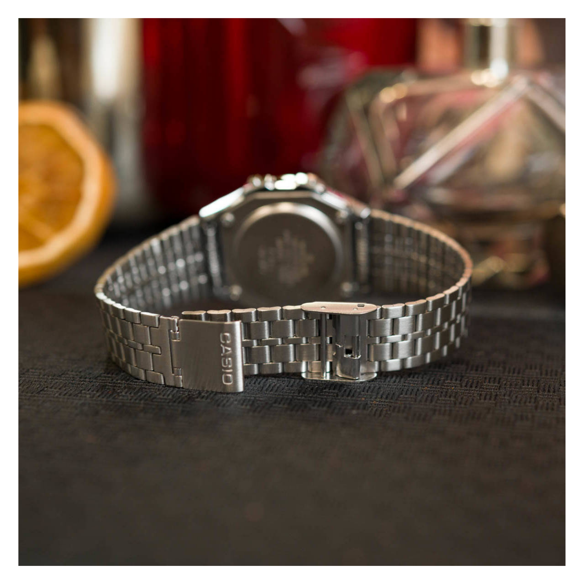 Casio Vintage Digital Chain Watch A171WE-1ADF