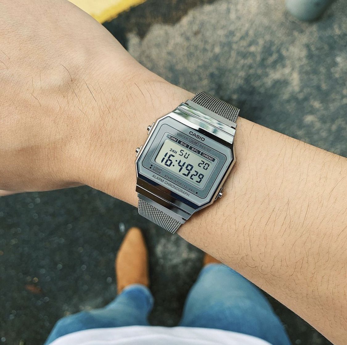 Casio Vintage Super Slim Digital Mesh Chain Watch A700WM-7ADF