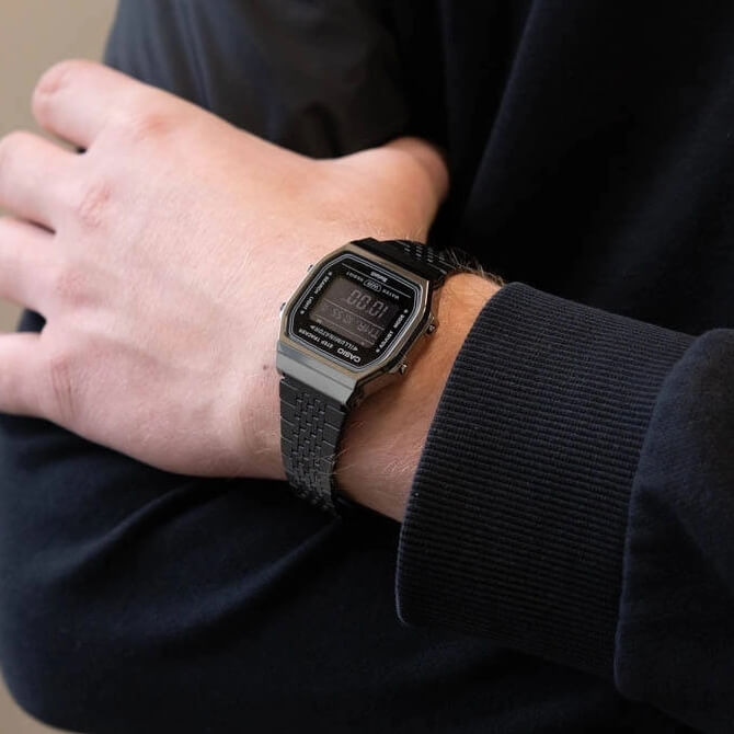 Casio Vintage Step Tracker Bluetooth Chain Watch ABL-100WEGG-1BDF