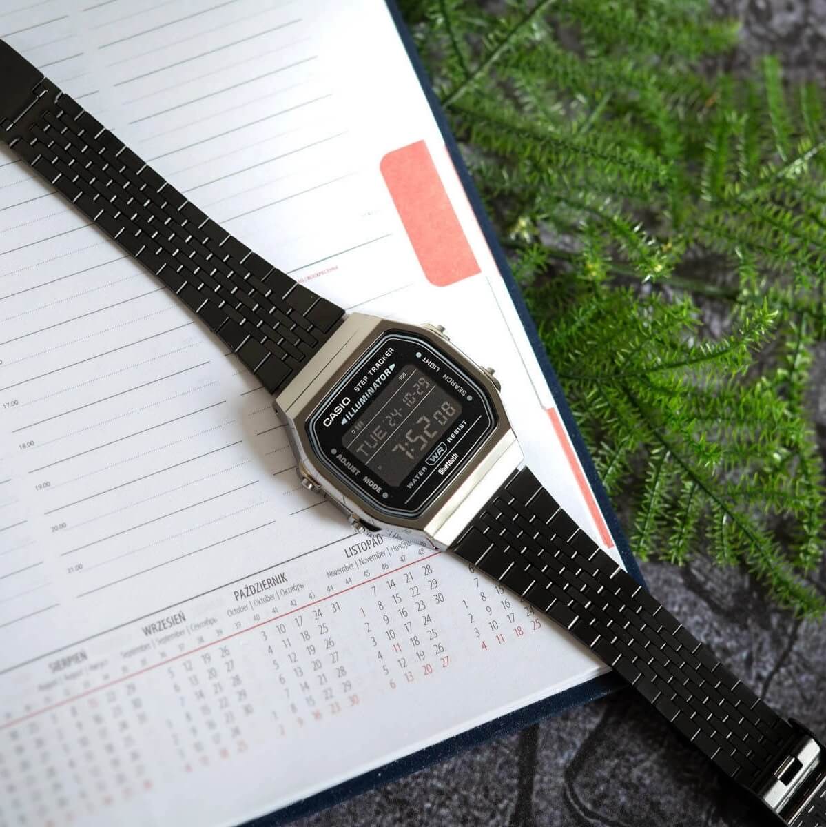 Casio Vintage Step Tracker Bluetooth Chain Watch ABL-100WEGG-1BDF