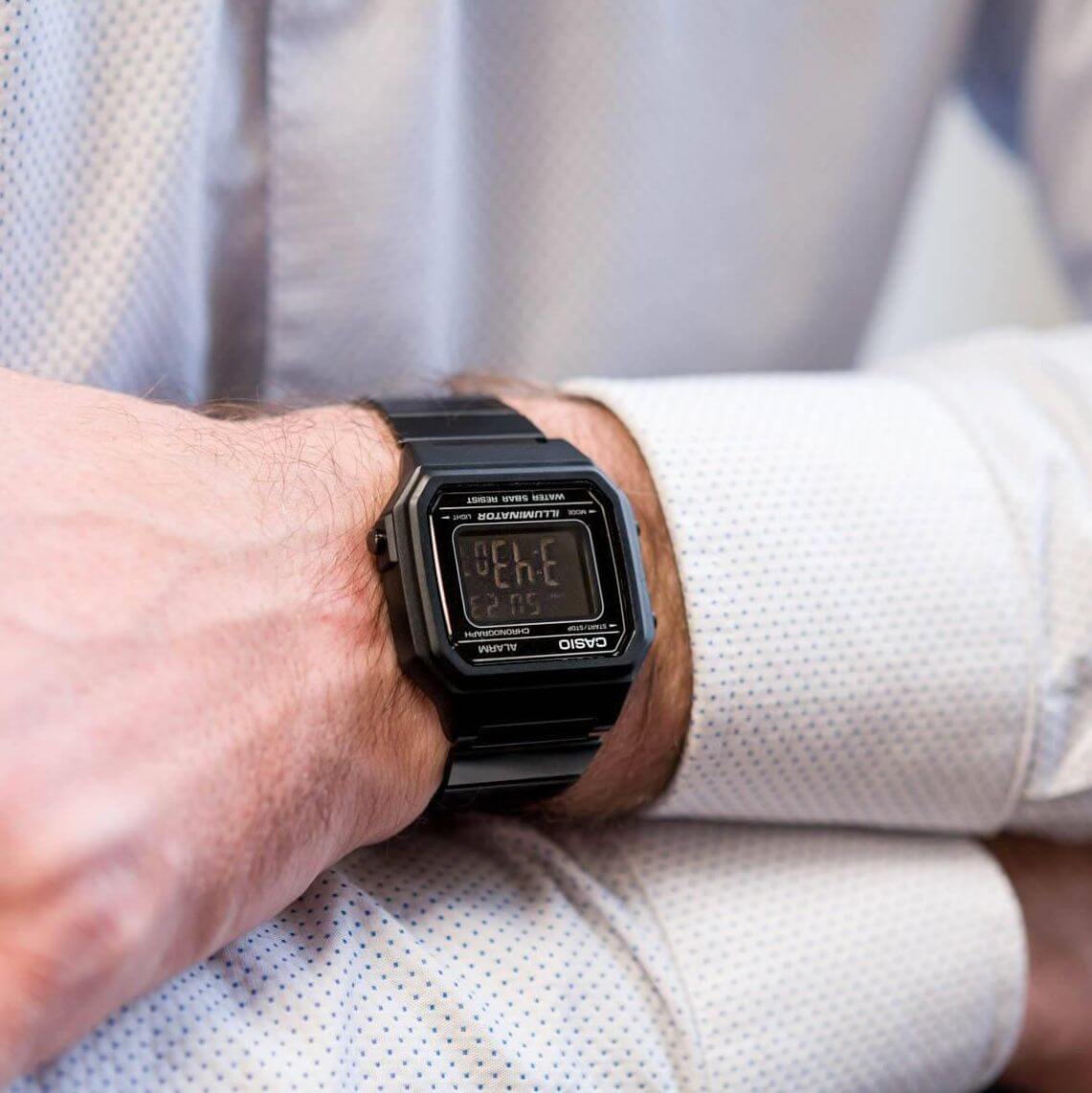 Casio Vintage Digital Chain Watch B650WB-1BDF