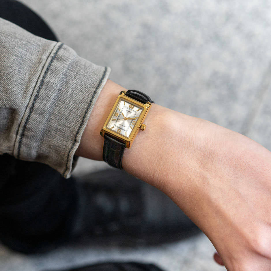 Casio Standard Ladies Leather Belt Watch LTP-1234GLL-7A2DF