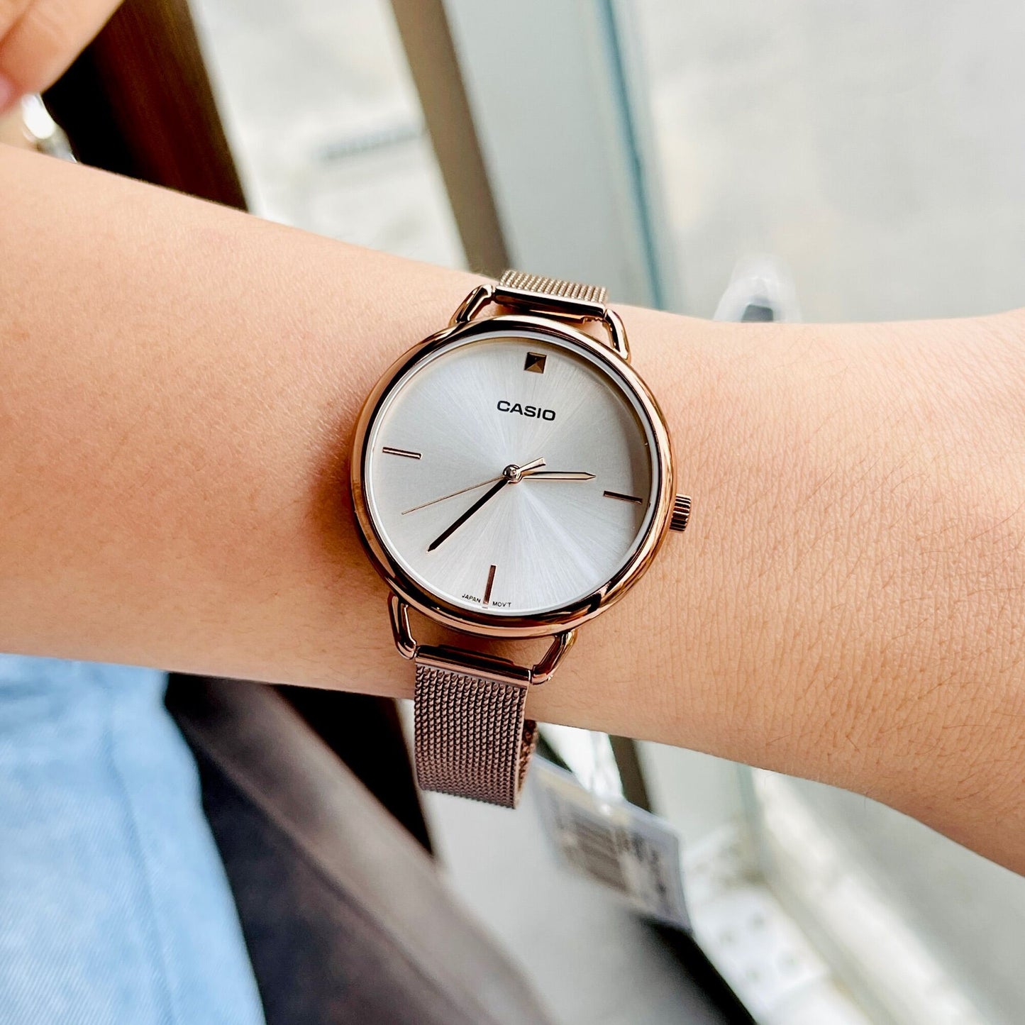 Casio Standard Ladies Mesh Chain Watch LTP-E415MR-7CDF