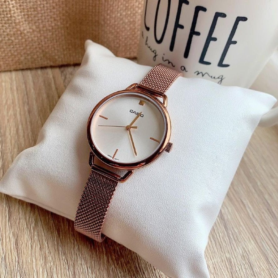 Casio Standard Ladies Mesh Chain Watch LTP-E415MR-7CDF