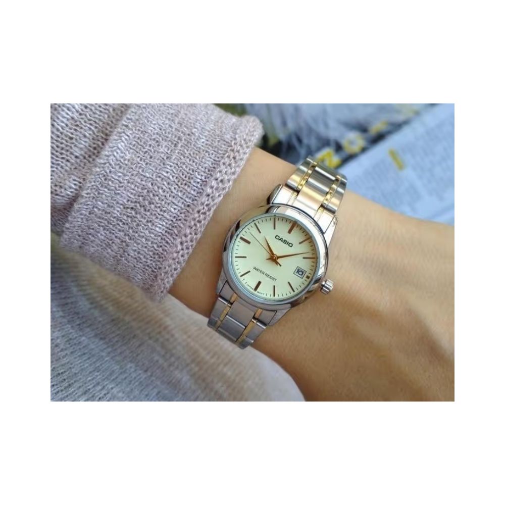 Casio Standard Date Ladies Chain Watch LTP-V002SG-9AUDF