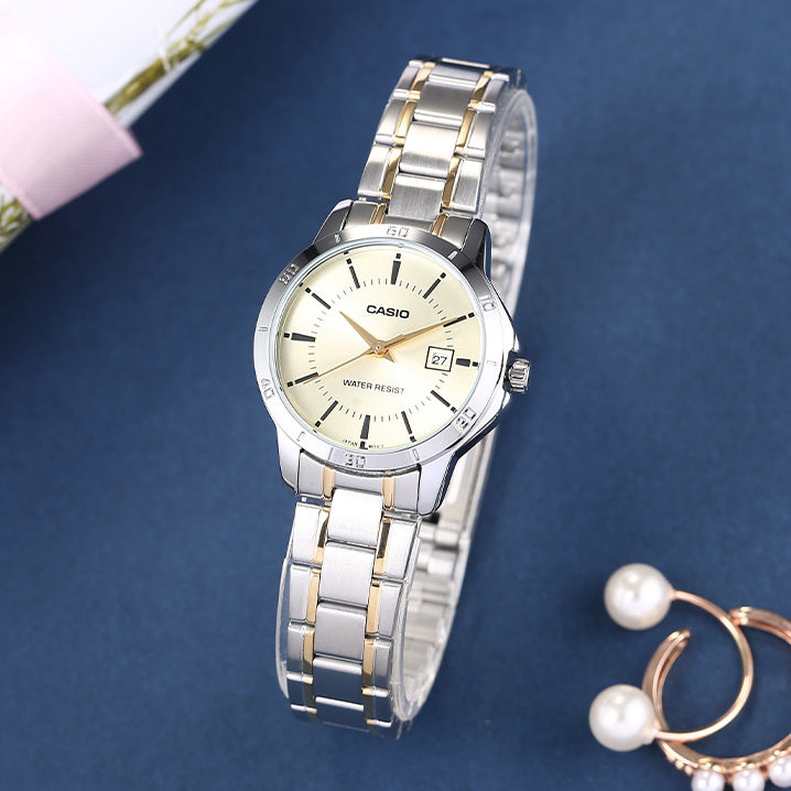Casio Standard Date Ladies Chain Watch LTP-V004SG-9AUDF