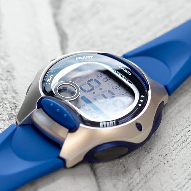 Casio Standard Digital Kids Resin Belt Watch LW-200-2AVDF