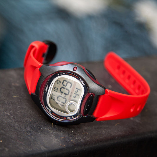 Casio Standard Digital Kids Resin Belt Watch LW-200-4AVDF