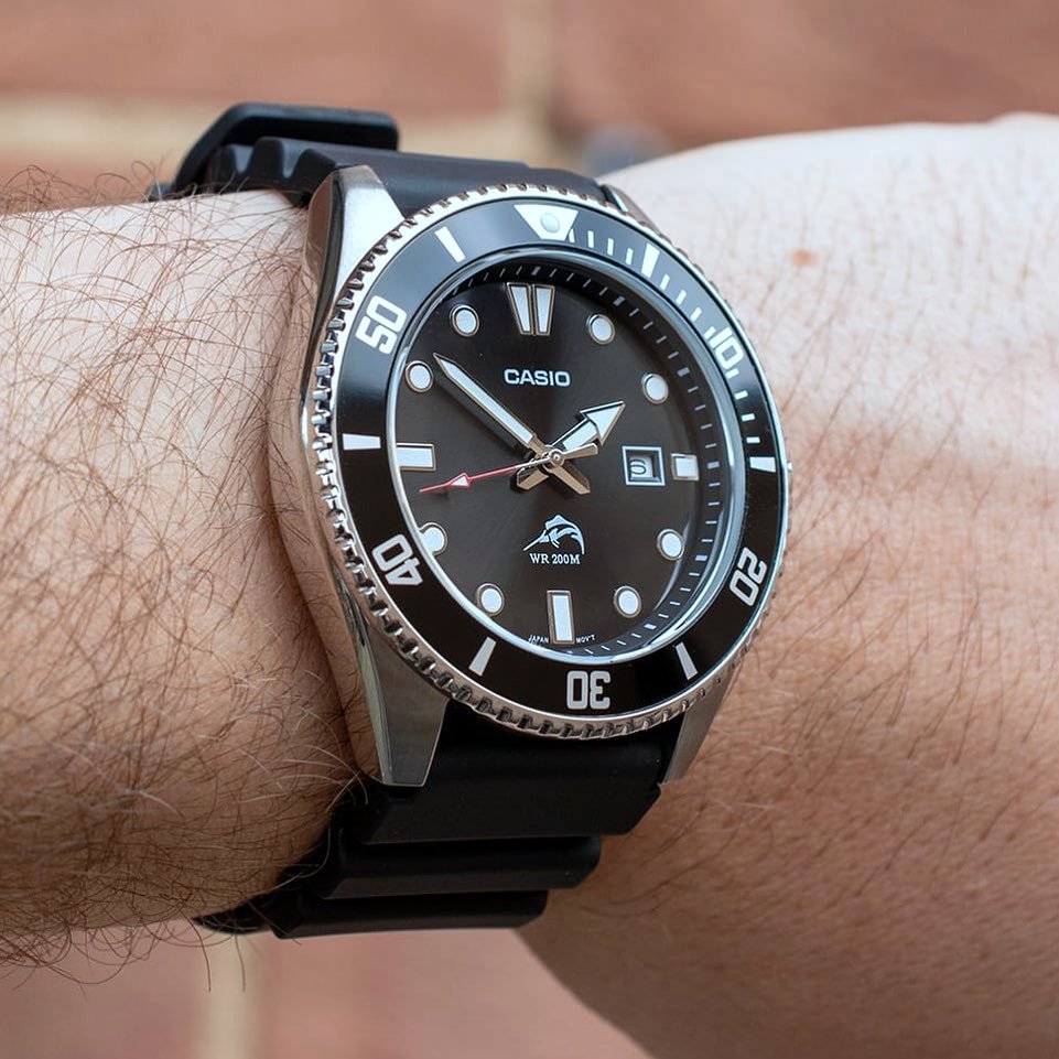 Casio Duro Marlin MDV-106-1AVCF Men’s Dive Watch Black Resin