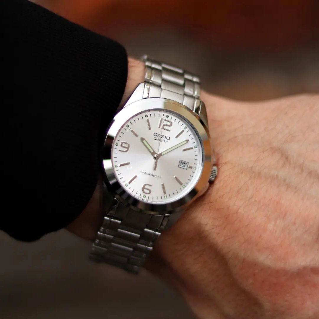 Casio Standard Date Chain Watch MTP-1215A-7ADF