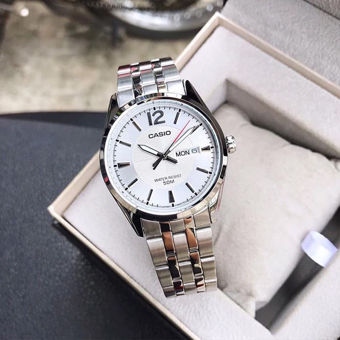 Casio Enticer Day Date Chain Watch MTP-1335D-7AVDF