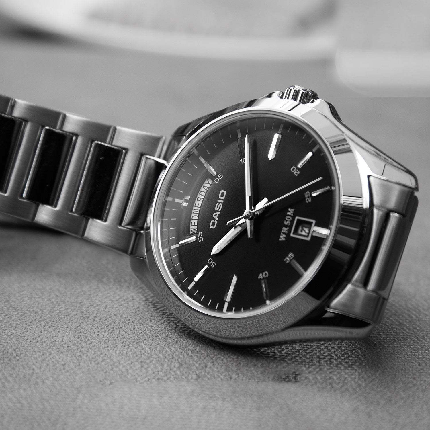 Casio Enticer Day Date Silver Chain Watch MTP-1370D-1A1VDF