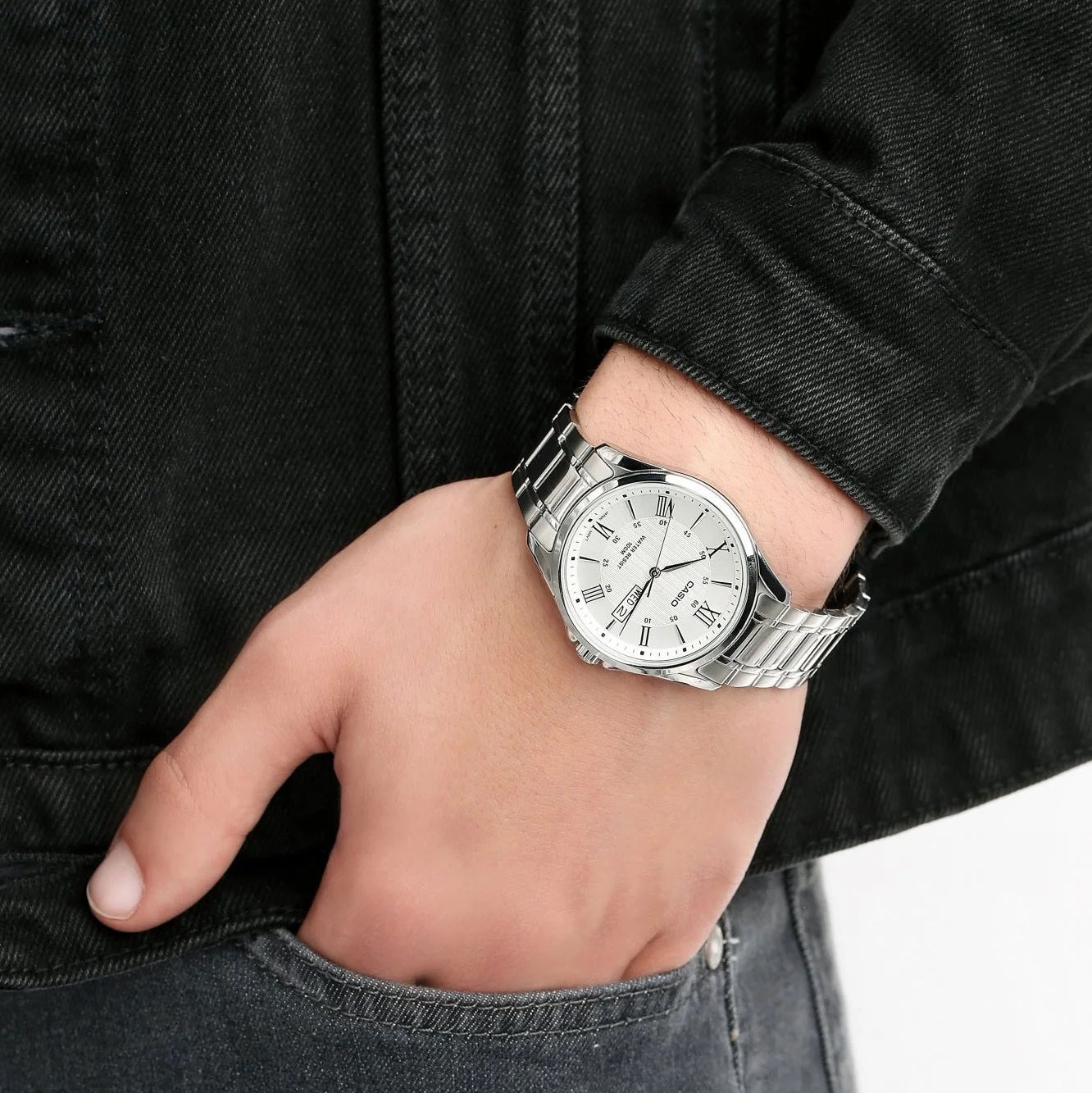 Casio Enticer Day Date Stainless Steel Chain Watch MTP-1384D-7AVDF