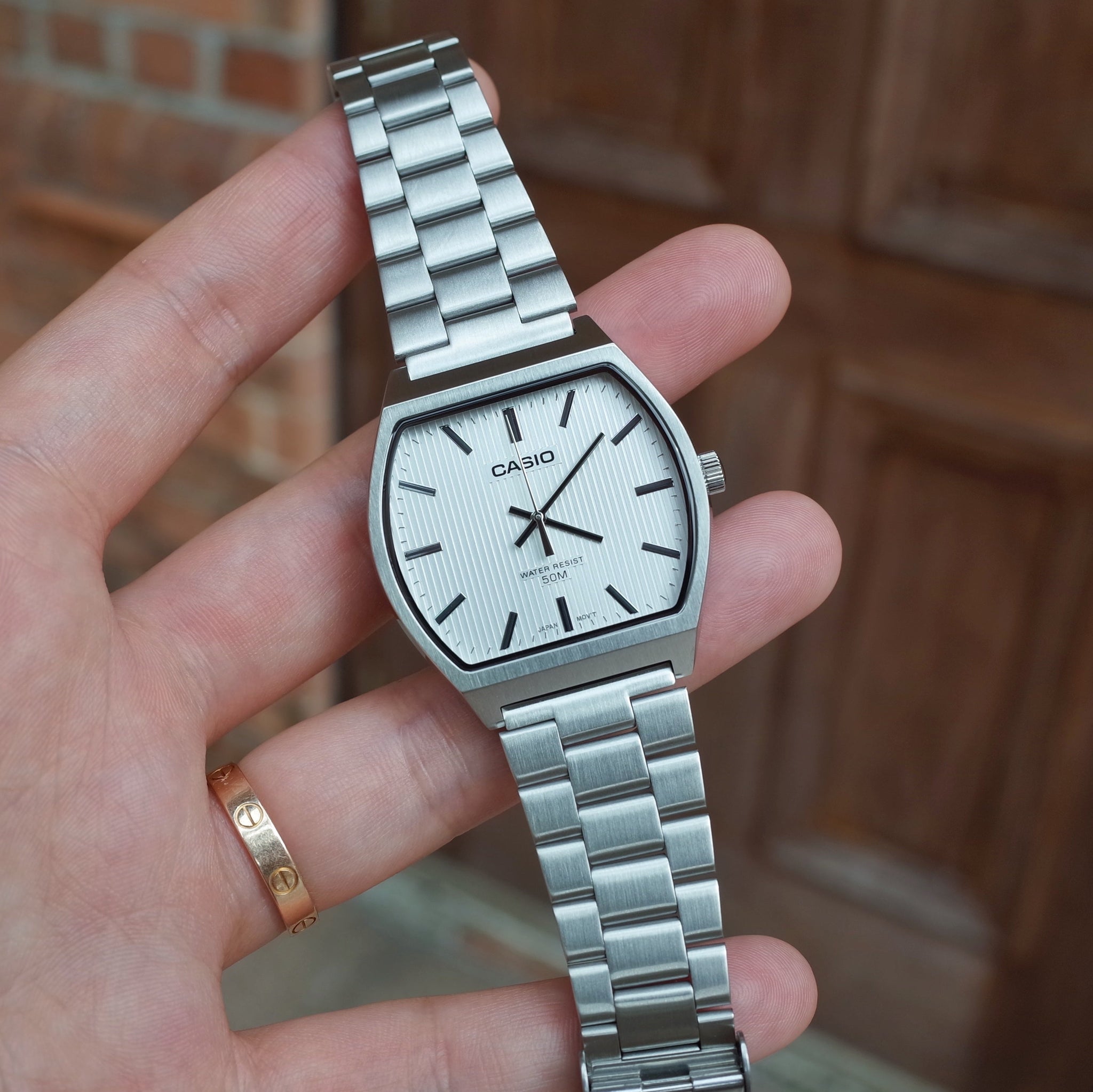 Casio Standard Tonneau Chain Watch MTP-B140D-7AVDF