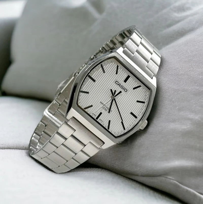 Casio Standard Tonneau Chain Watch MTP-B140D-7AVDF