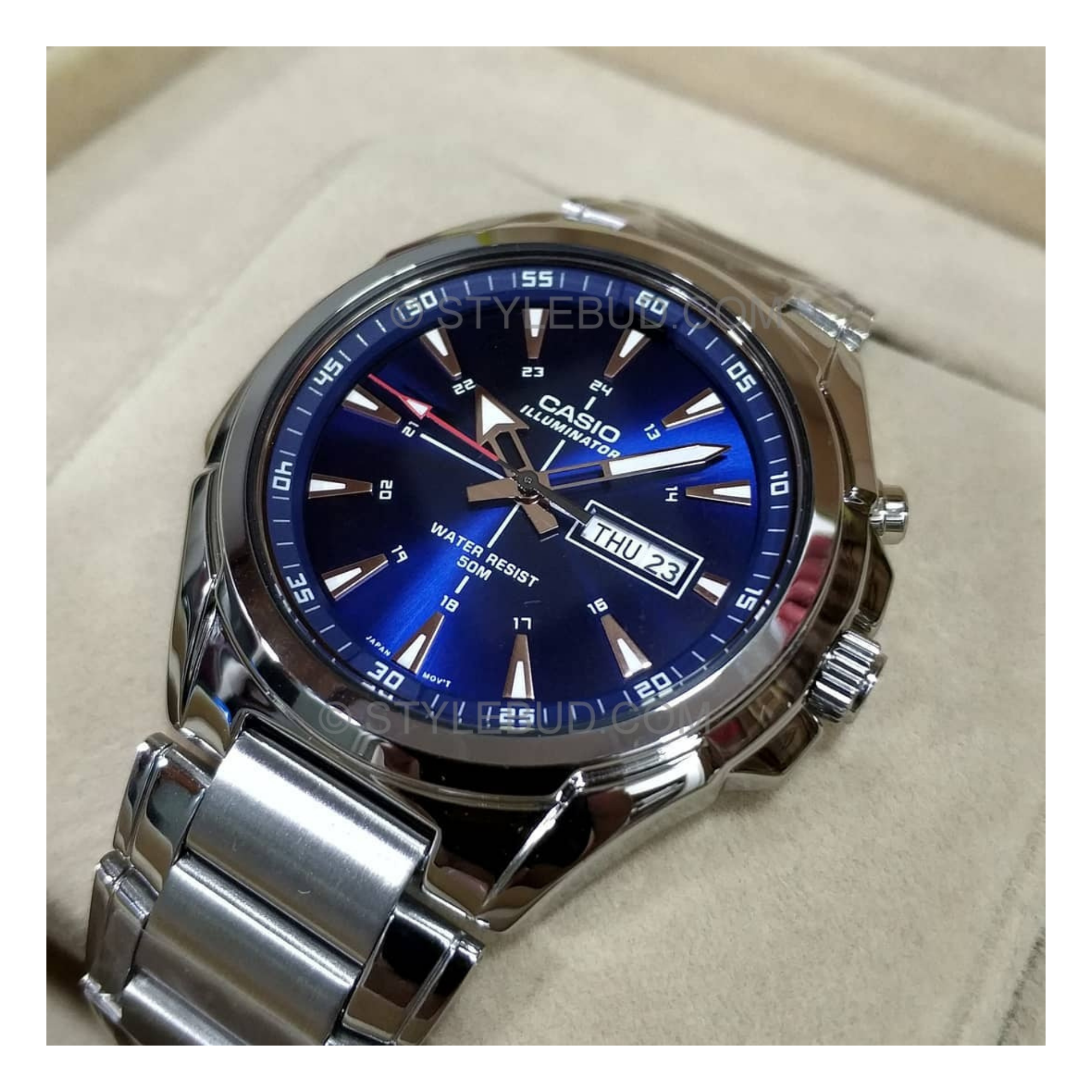 Casio Enticer Day Date Illuminator Chain Watch MTP-E200D-2A2VDF