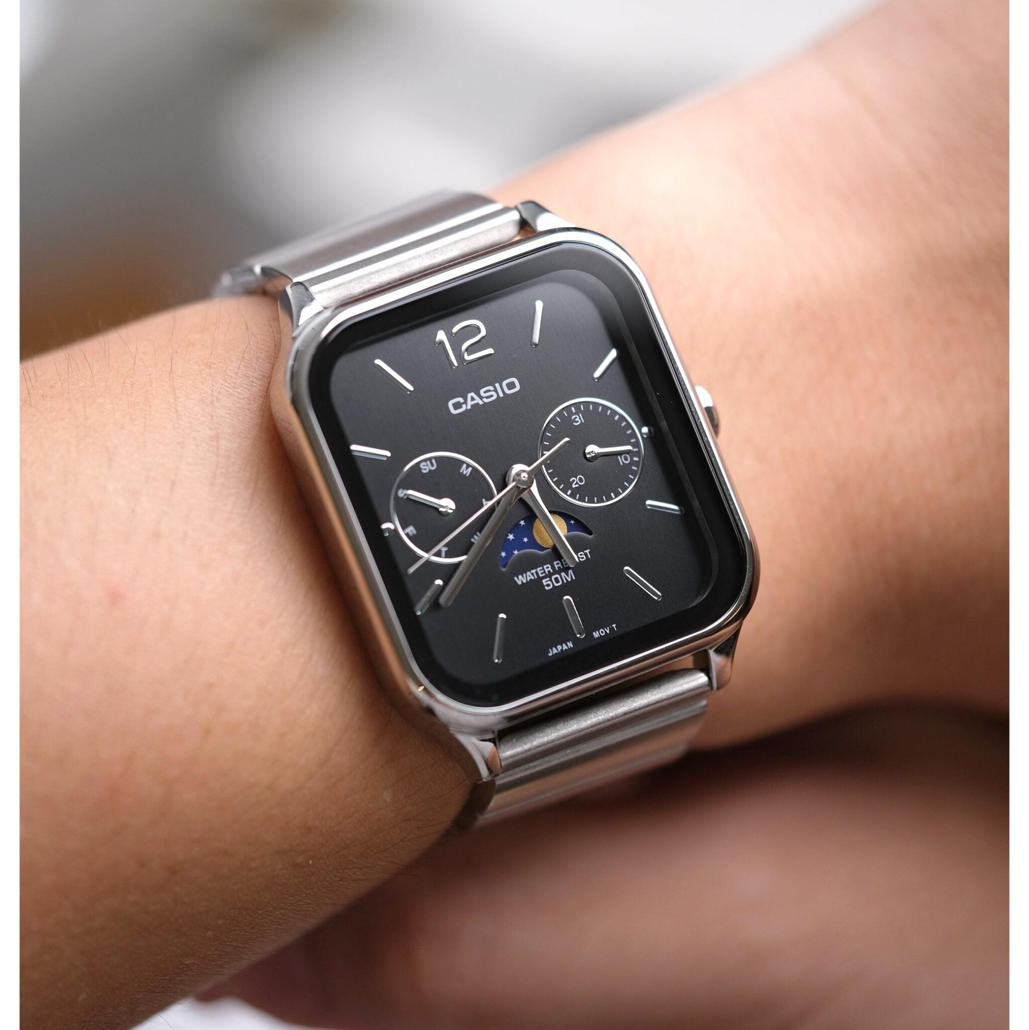 Casio Standard Moon Phase Day Date Chain Watch MTP-M305D-1AVDF