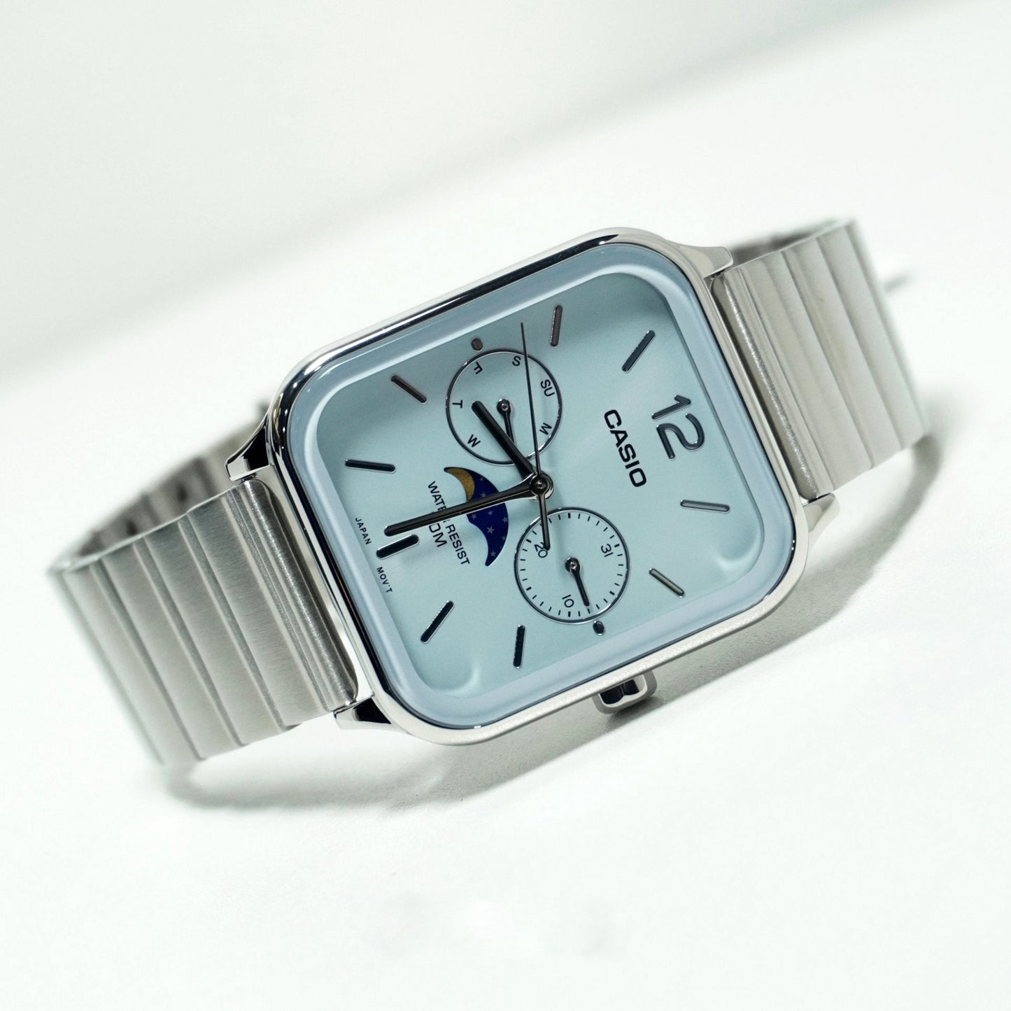 Casio Standard Moon Phase Day Date Chain Watch MTP-M305D-2AVDF