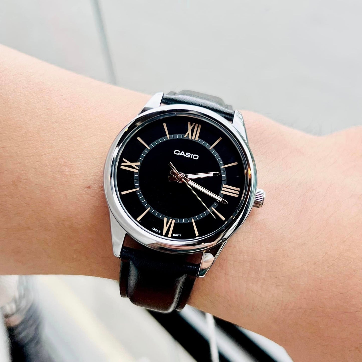 Casio Standard Belt Watch MTP-V005L-1B5UDF