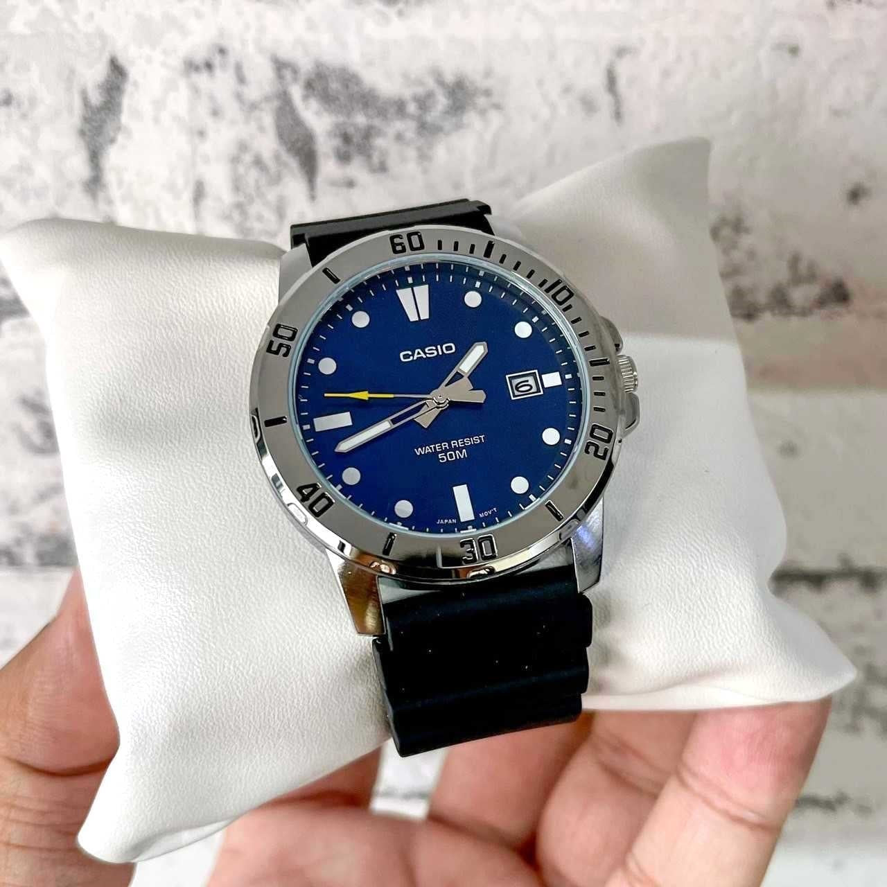 Casio Enticer Date Resin Belt Watch MTP-VD01-2EVUDF