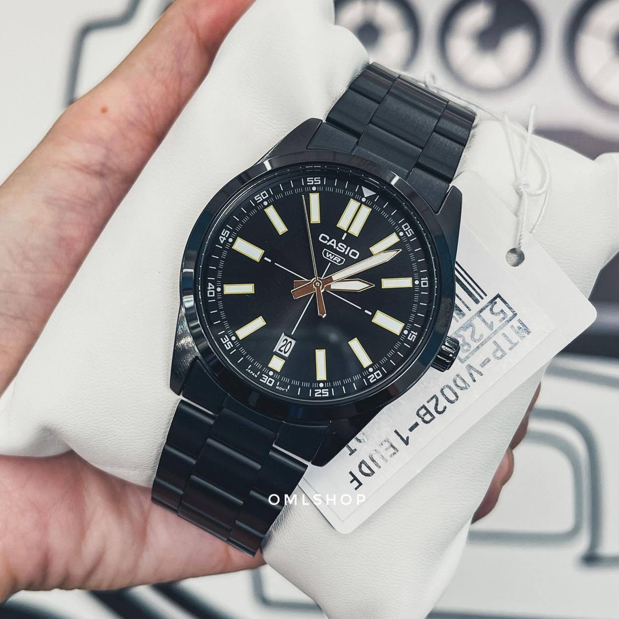 Casio Standard Date Chain Watch MTP-VD02B-1EUDF