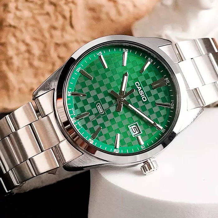 Casio Standard Date Chain Watch MTP-VD03D-3A1UDF