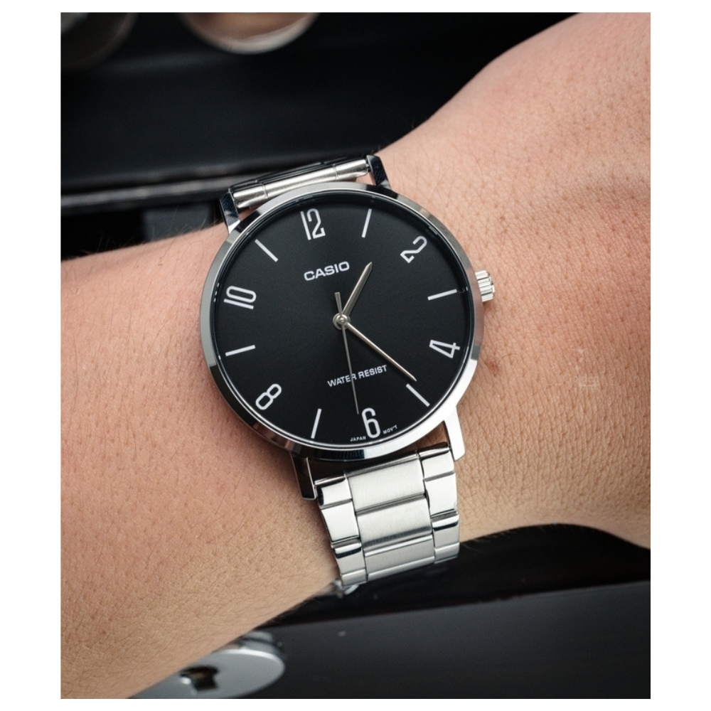 Casio Standard Silver Chain Watch MTP-VT01D-1B2UDF