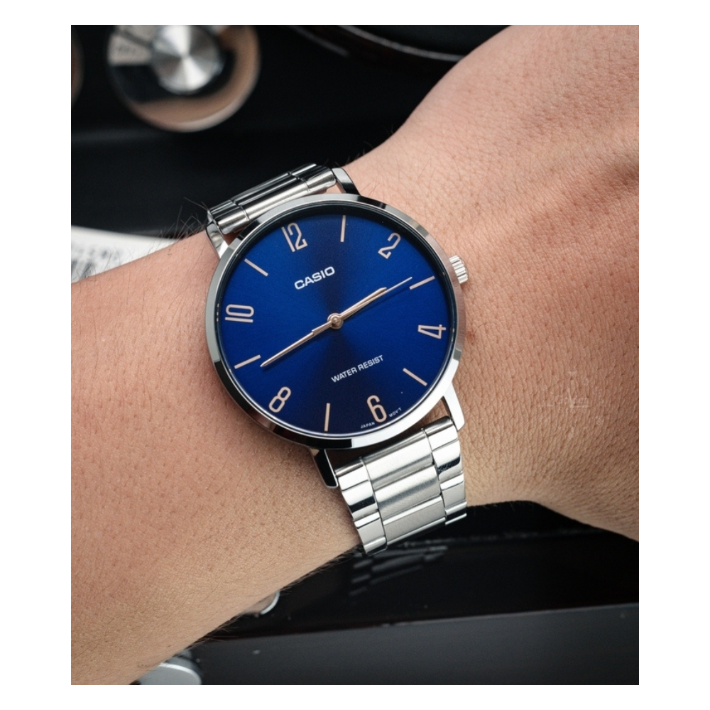 Casio Standard Silver Chain Watch MTP-VT01D-2B2UDF