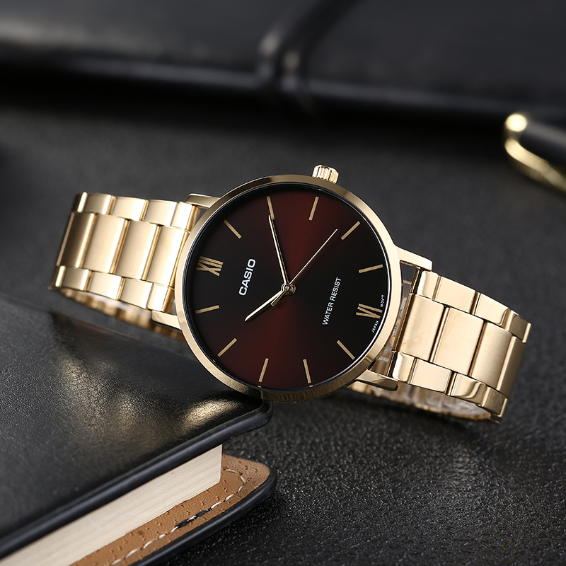 Casio Standard Golden Chain Watch MTP-VT01G-5BUDF