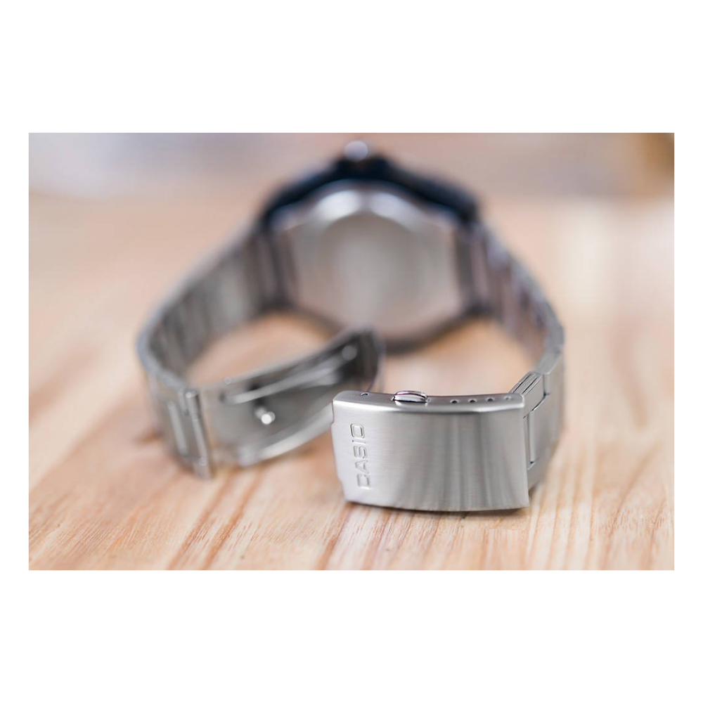 Casio Youth Illuminator Chain Watch MWA-100HD-1AVDF