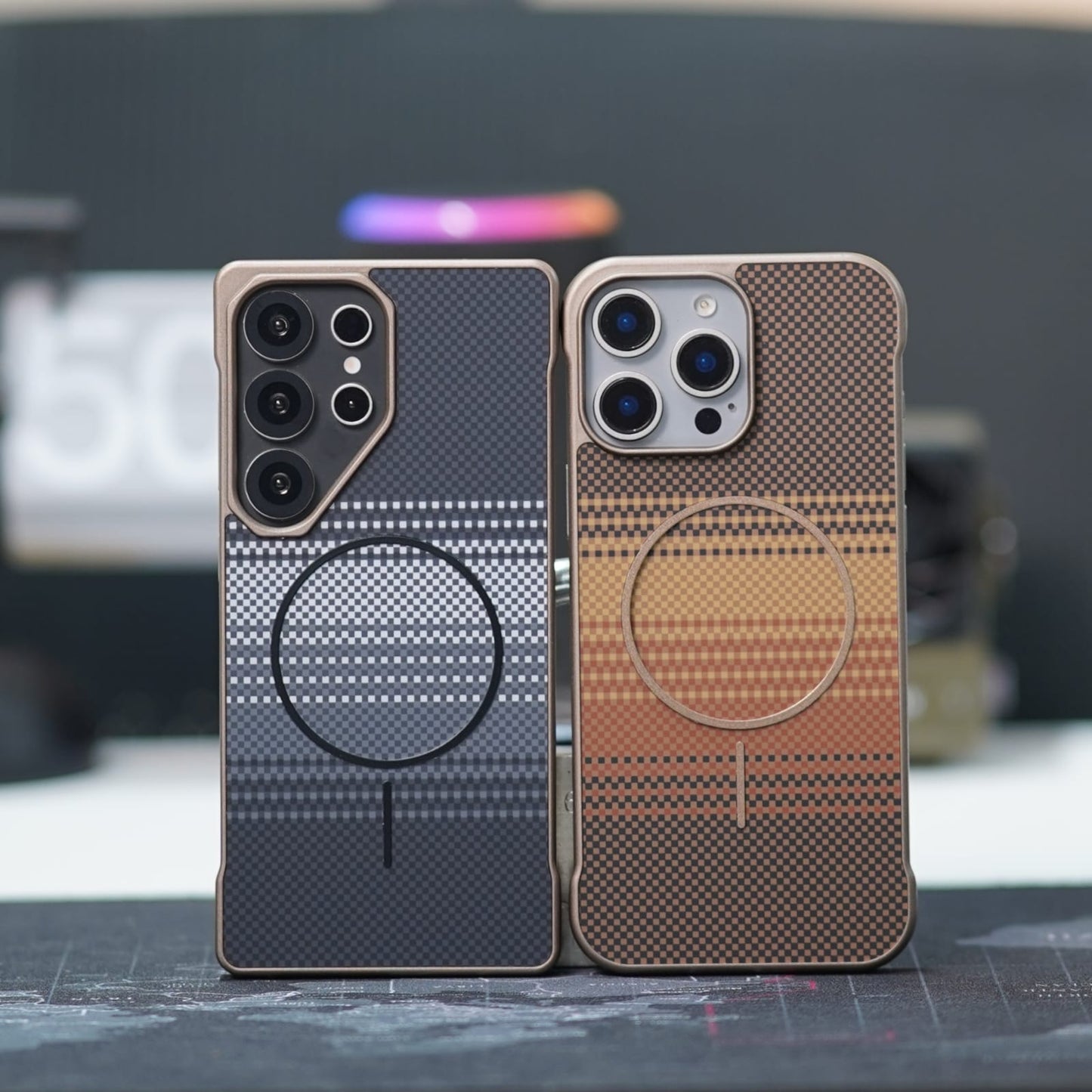 Carbon Premium Two Cut MagSafe Case