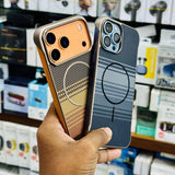 Carbon Premium Two Cut MagSafe Case